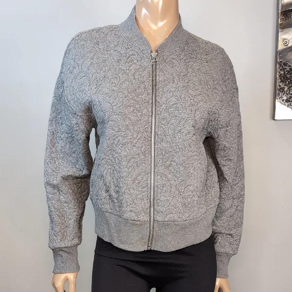 Gap Floral Quilted Cocoon Bomber Jacket Womens Medium Relaxed Grey Pima Cotton - Picture 2 of 11